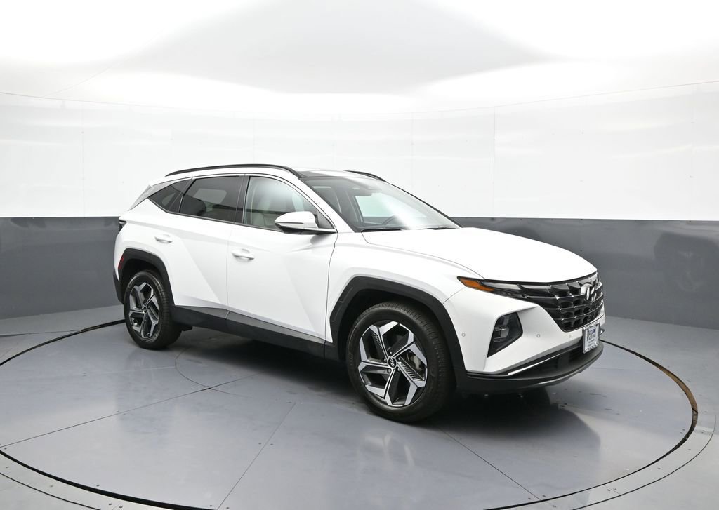 Certified 2023 Hyundai Tucson Limited AWD/4WD image 4