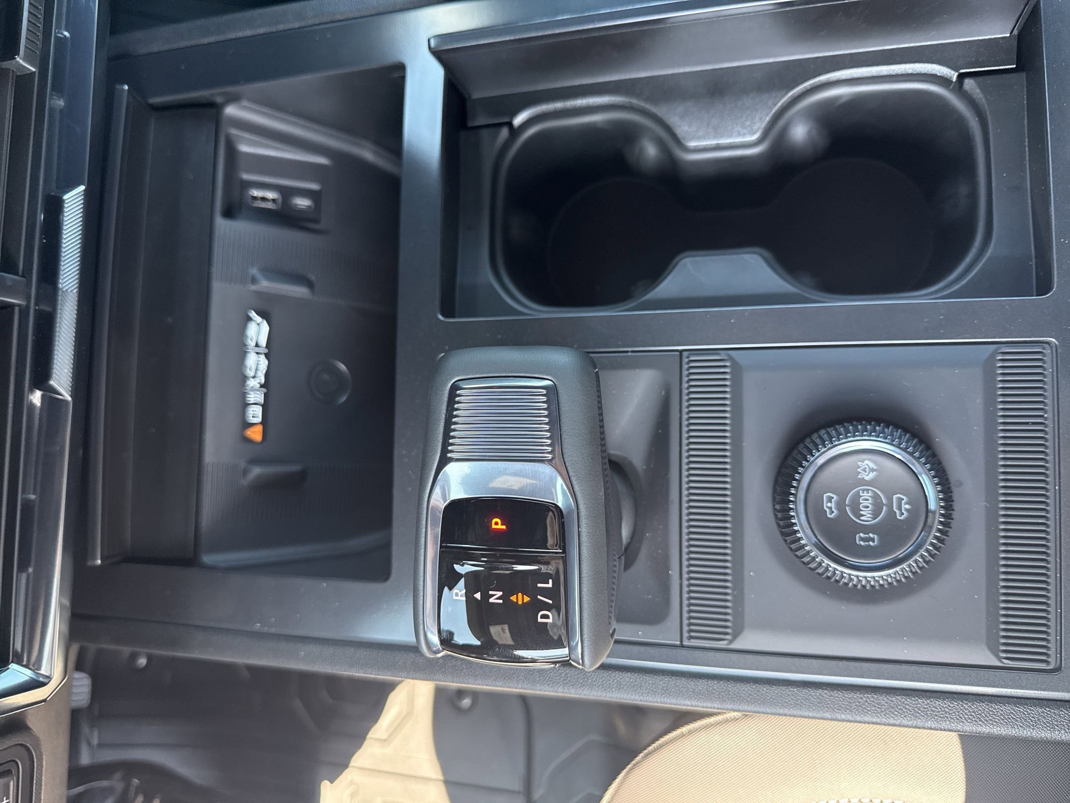 New 2026 GMC Hummer EV SUV image 16