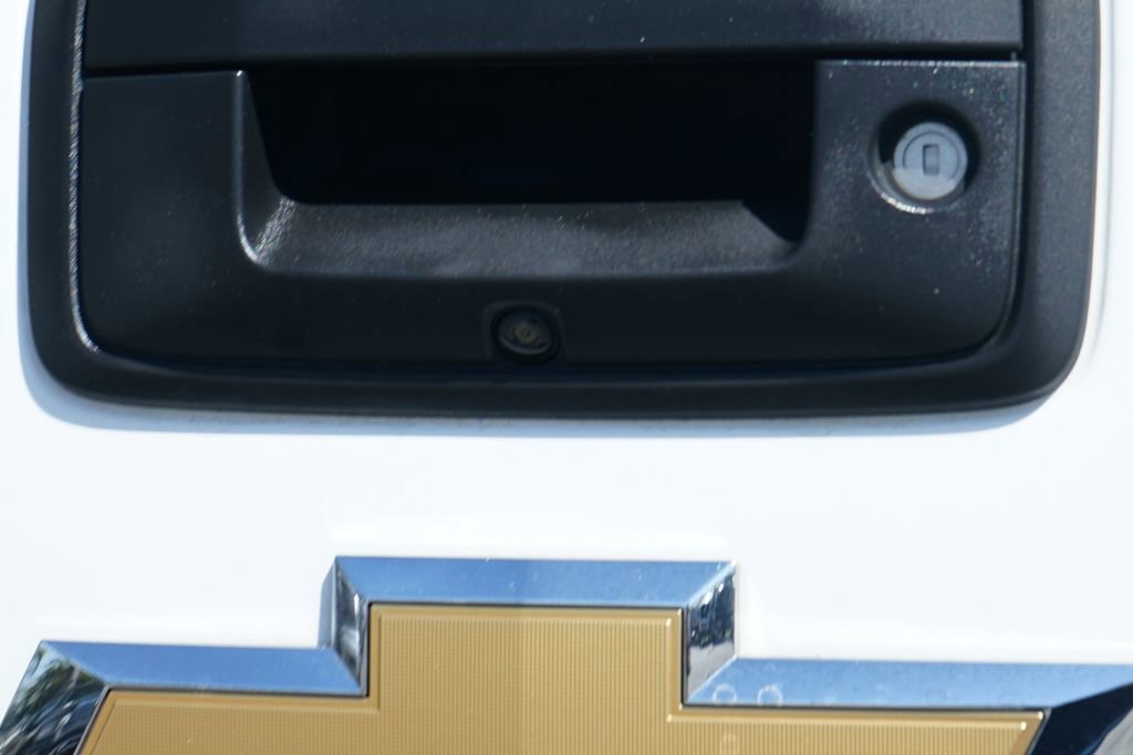 Used 2018 Chevrolet Silverado 2500 LT w/ Custom Sport Edition image 47