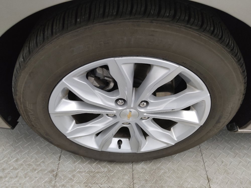 Used 2024 Chevrolet Malibu LT image 31