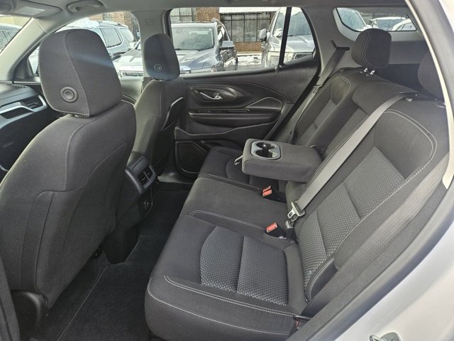 Used 2022 GMC Terrain SLE w/ Driver Convenience Package image 18