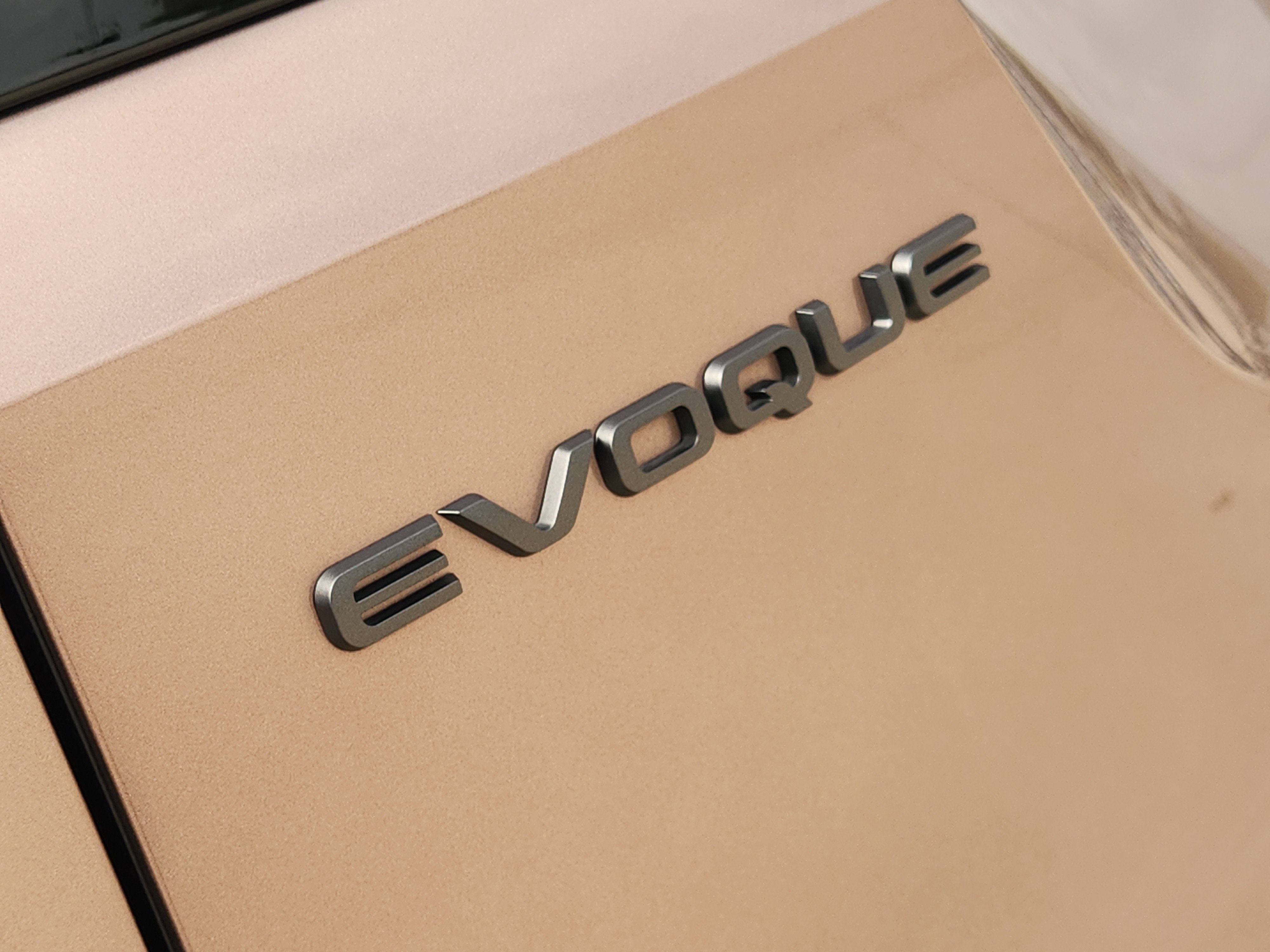 Certified 2026 Land Rover Range Rover Evoque Dynamic SE AWD/4WD image 12