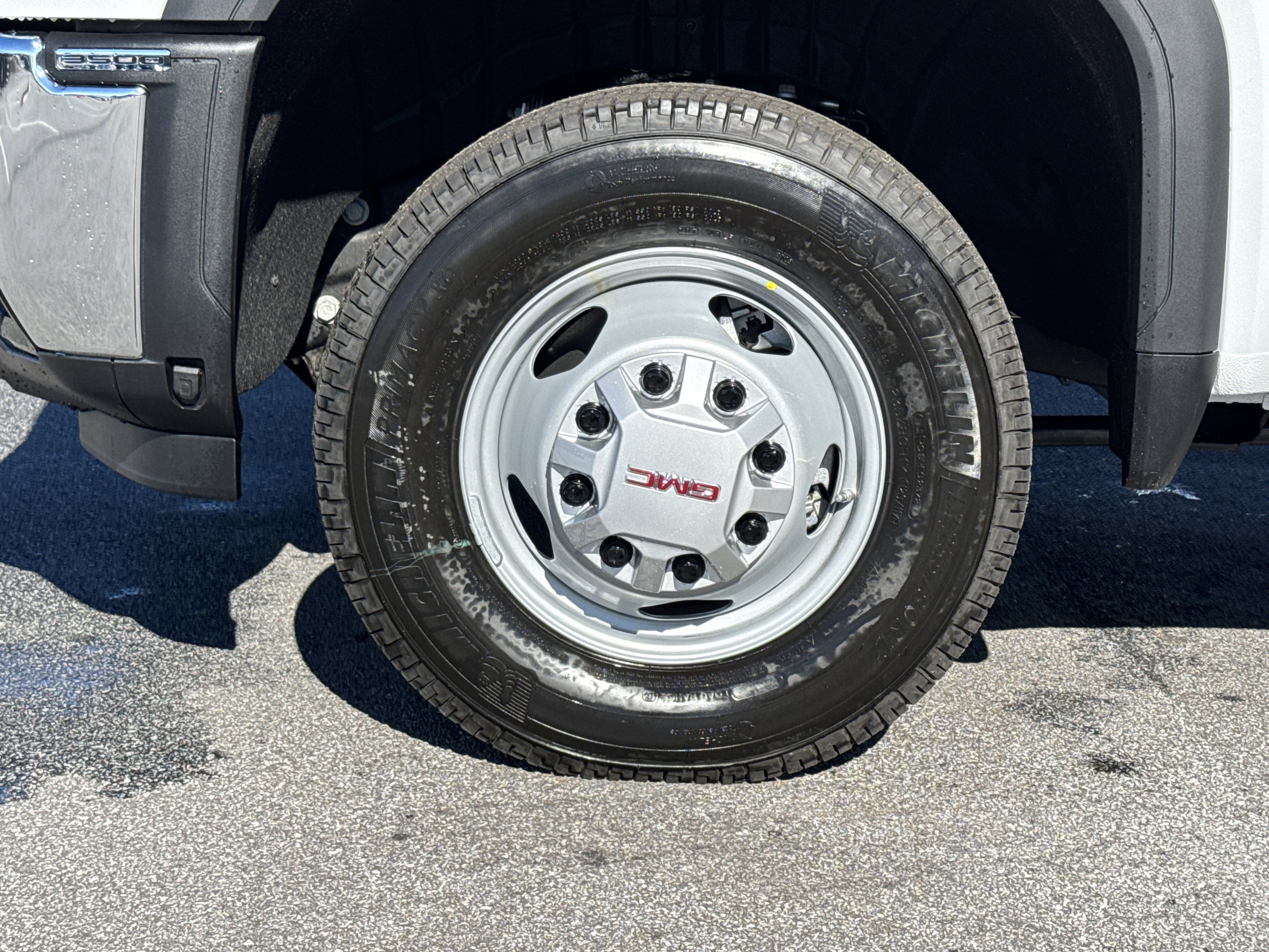 New 2026 GMC Sierra 3500 Pro w/ Convenience Package image 13