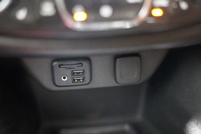 Used 2021 Chevrolet Traverse High Country w/ LPO, Floor Liner Package FWD image 44