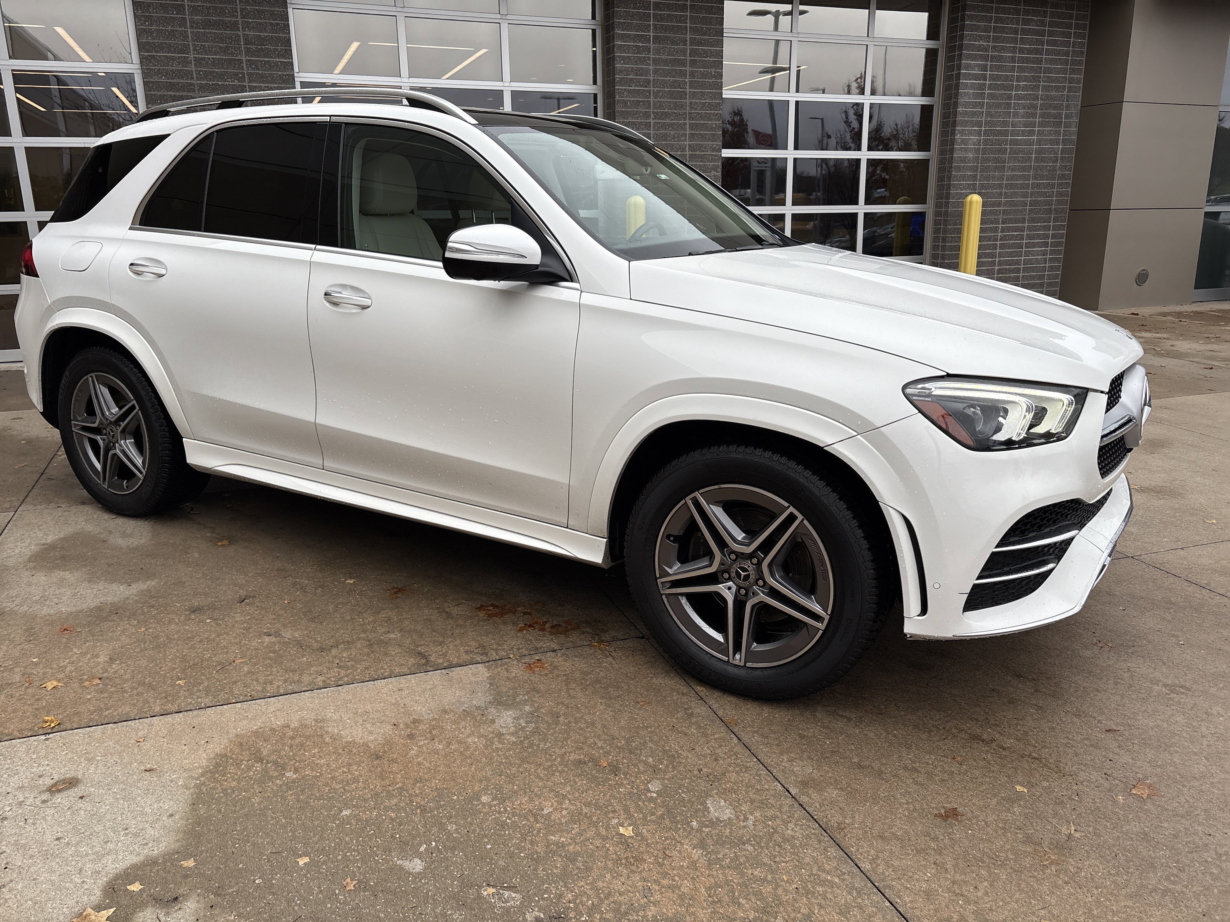 Used 2020 Mercedes-Benz GLE 350 4MATIC image 18