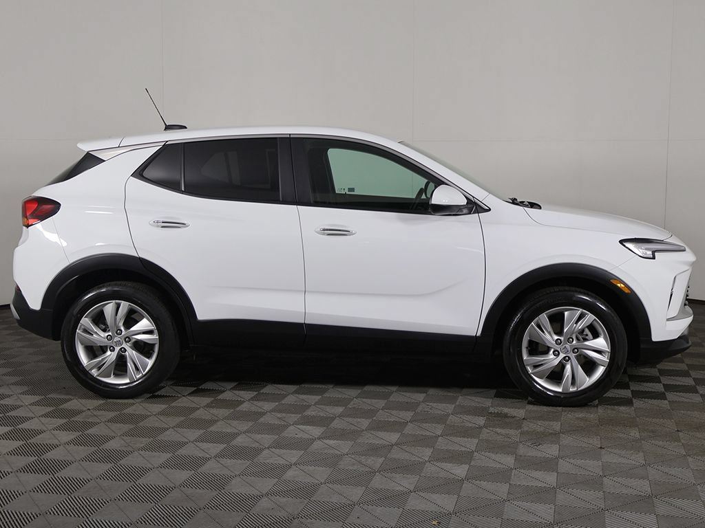 Used 2024 Buick Encore GX Preferred FWD image 16