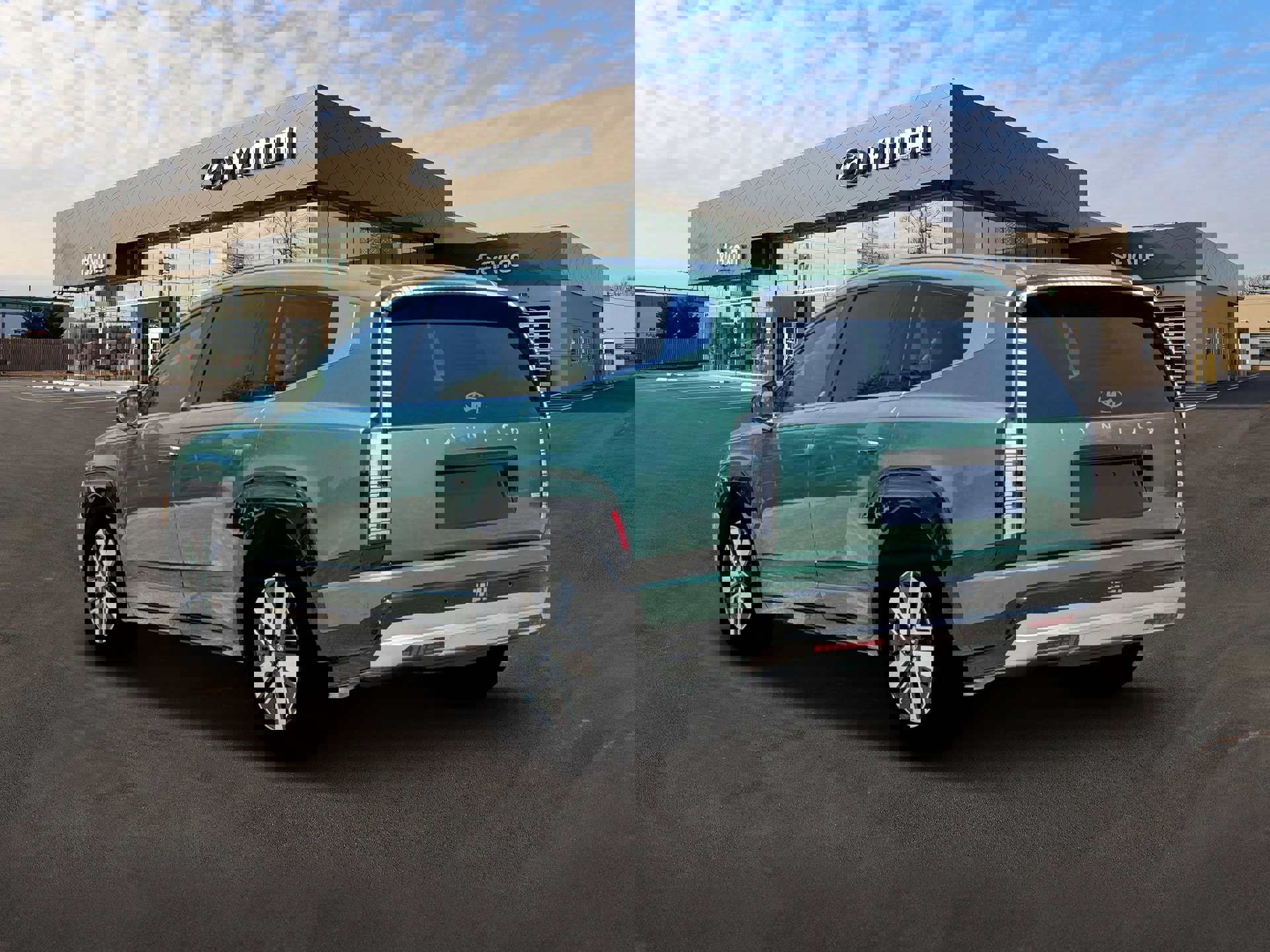 New 2026 Hyundai Ioniq 9 SEL image 5