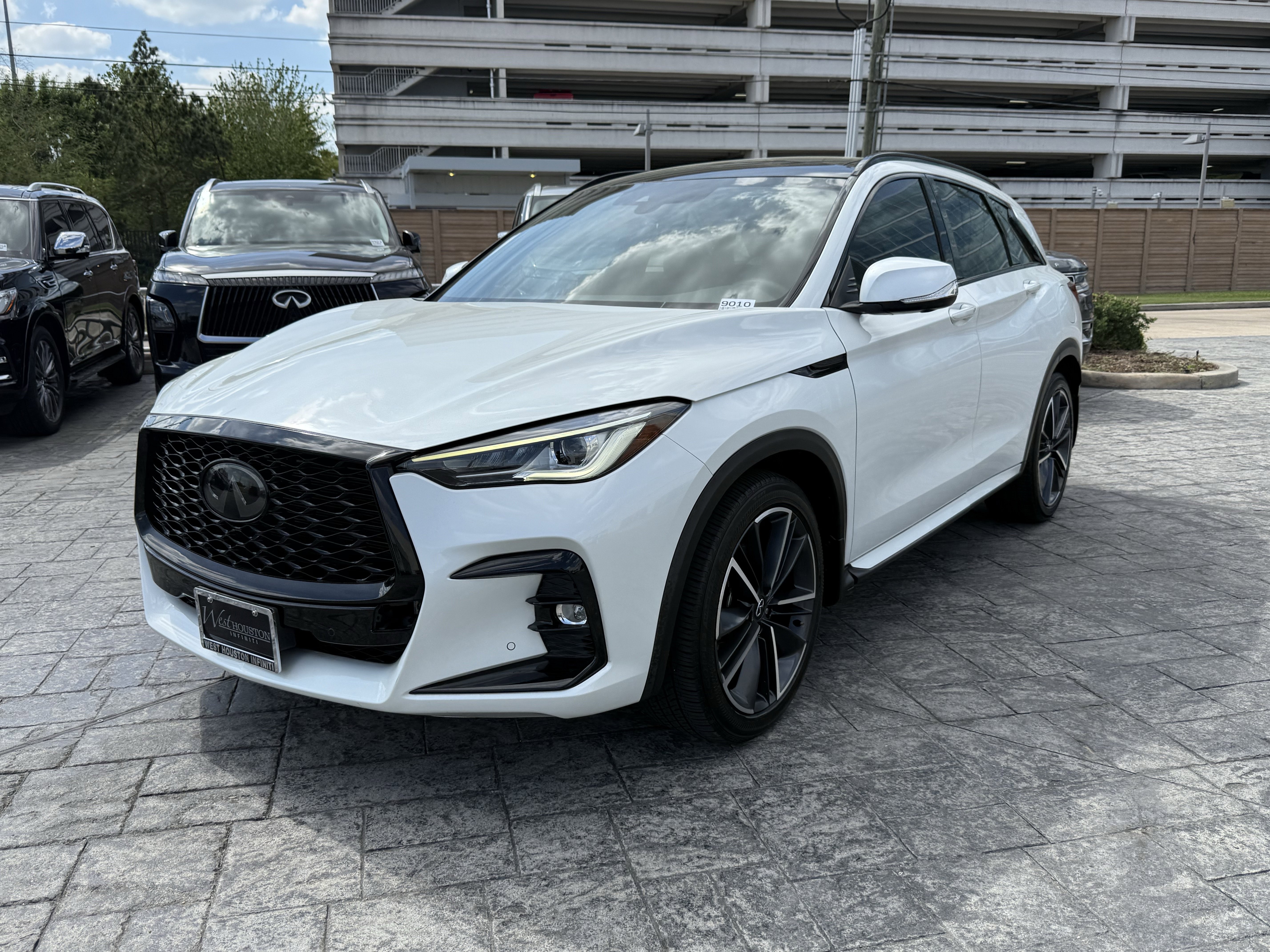 Certified 2023 INFINITI QX50 Sport FWD image 4