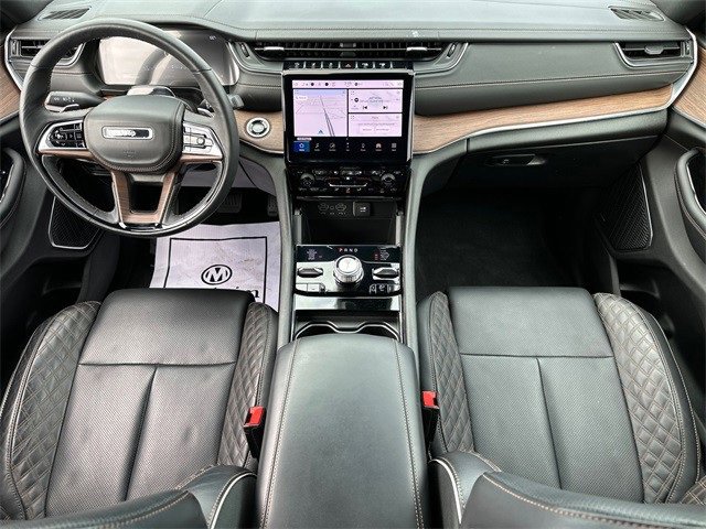 Used 2024 Jeep Grand Cherokee Summit w/ Adv Protech Group IV image 16