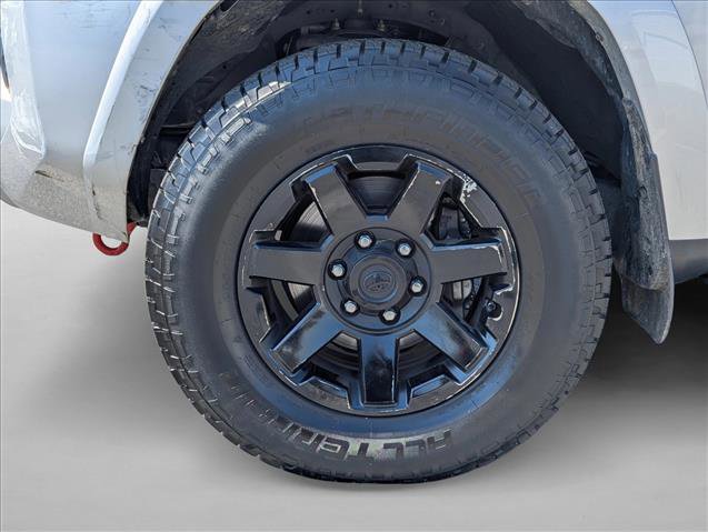 Used 2019 Toyota 4Runner TRD Off-Road Premium image 9