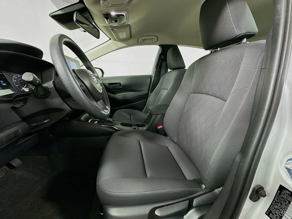 Certified 2025 Toyota Corolla LE FWD image 20