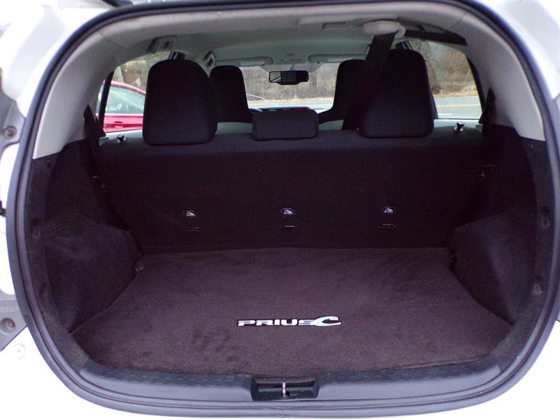 Used 2014 Toyota Prius C One image 39