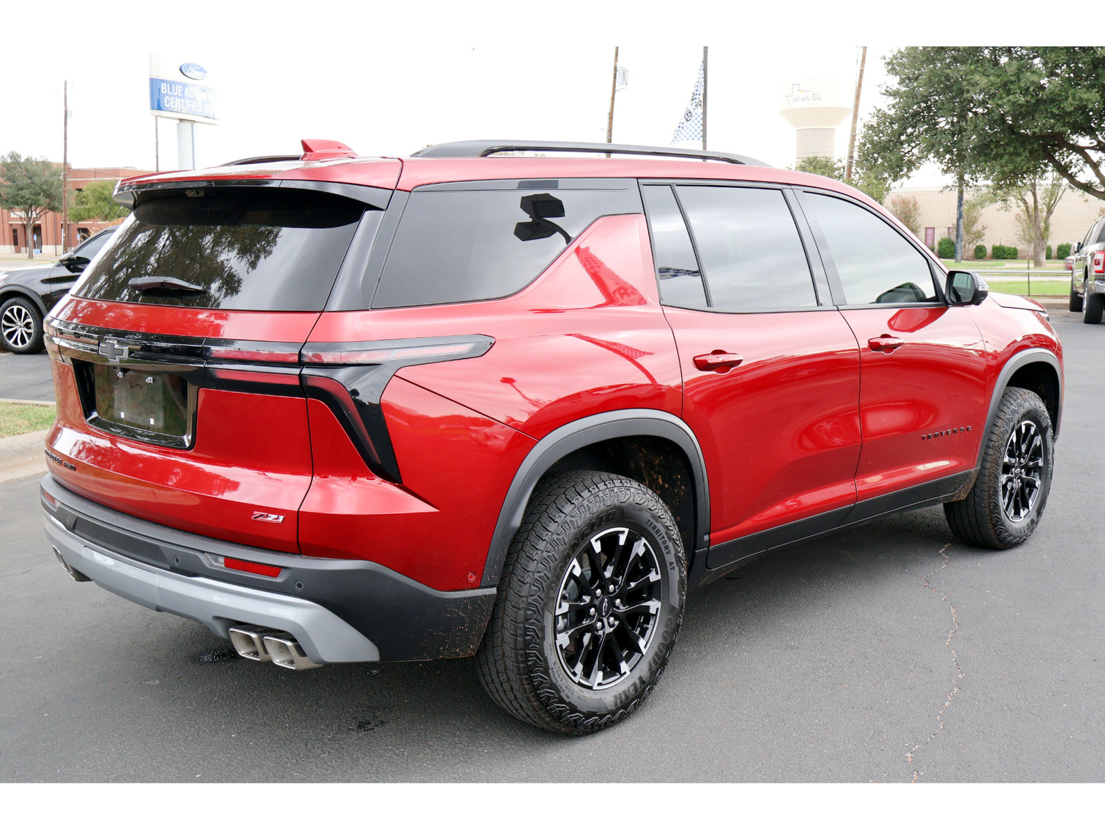 Used 2026 Chevrolet Traverse Z71 w/ Enhanced Driving Package AWD/4WD image 14