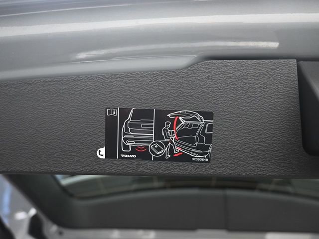 New 2026 Volvo V60 B5 Cross Country Plus w/ Protection Package Premier image 26