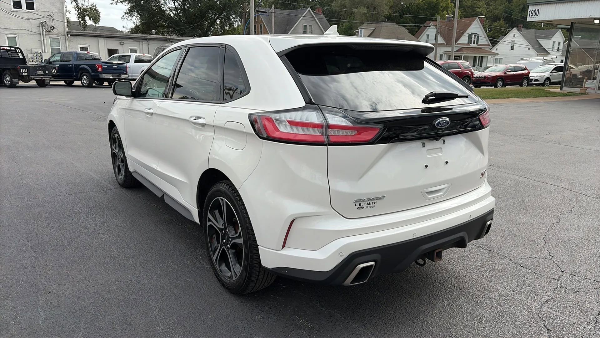 Used 2019 Ford Edge ST w/ Cold Weather Package image 7
