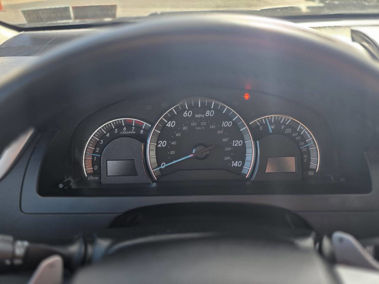 Used 2014 Toyota Camry SE image 17