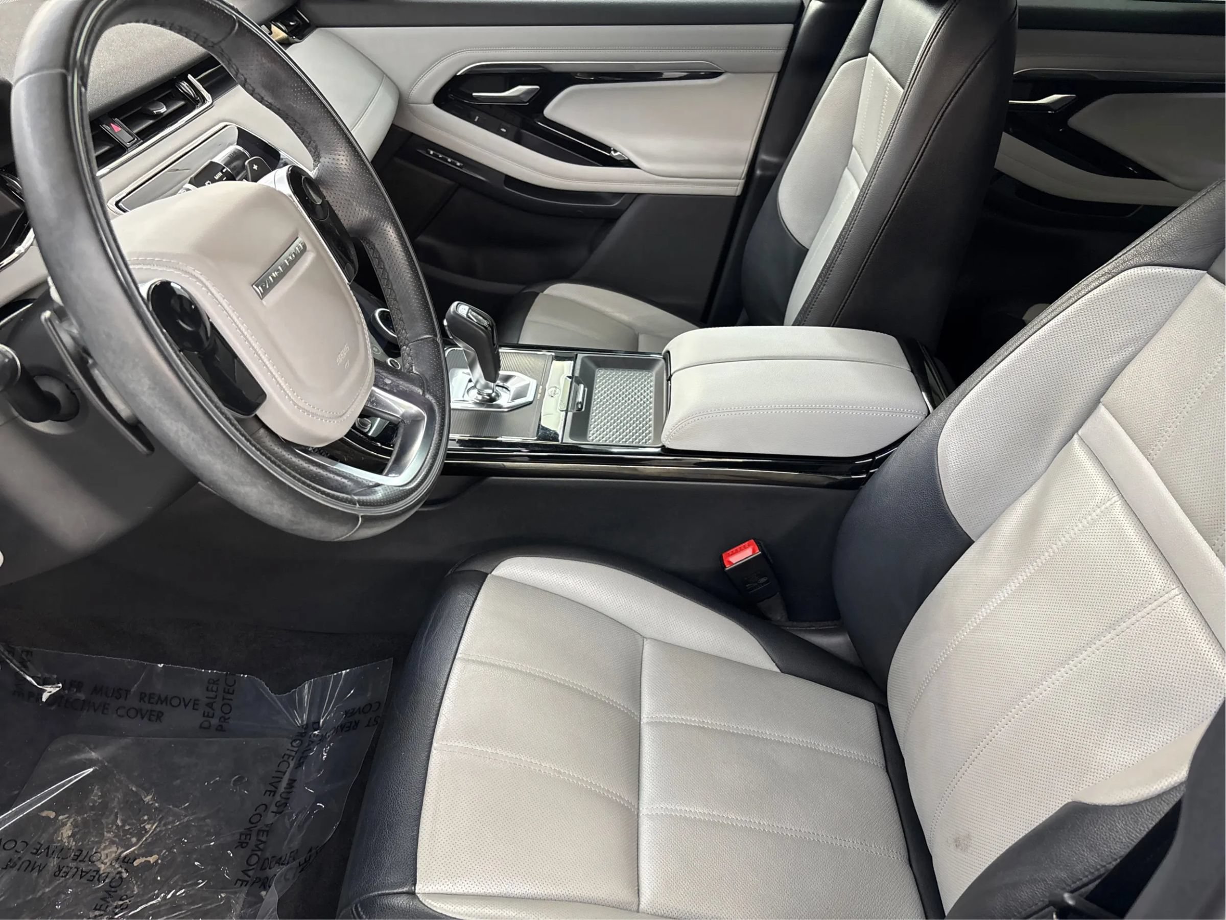 Used 2020 Land Rover Range Rover Evoque First Edition AWD/4WD image 13