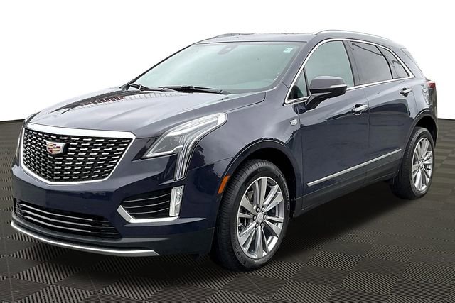 Used 2025 Cadillac XT5 Premium Luxury image 3