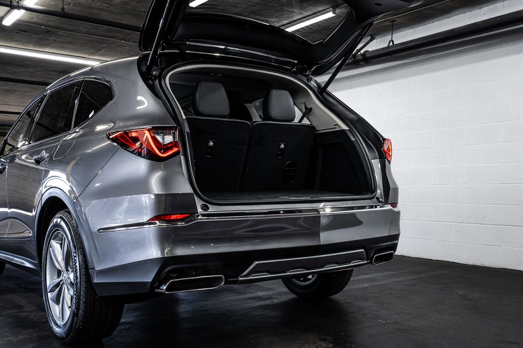 New 2026 Acura MDX SH-AWD image 17