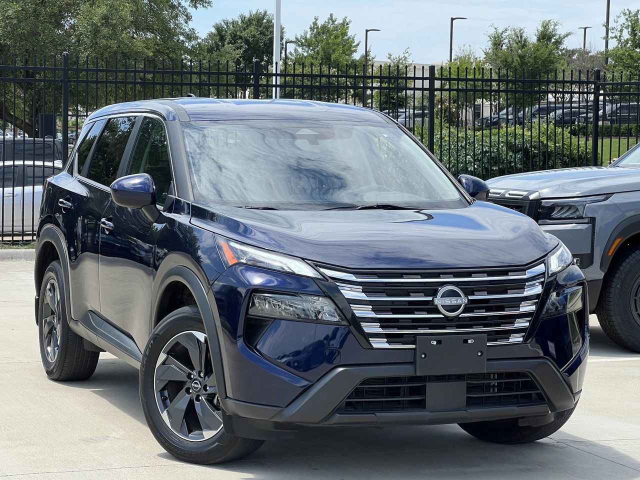 Used 2024 Nissan Rogue SV