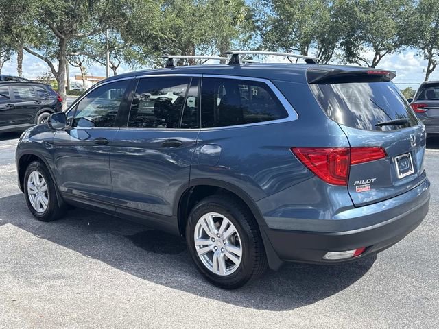 Certified 2017 Honda Pilot LX image 6