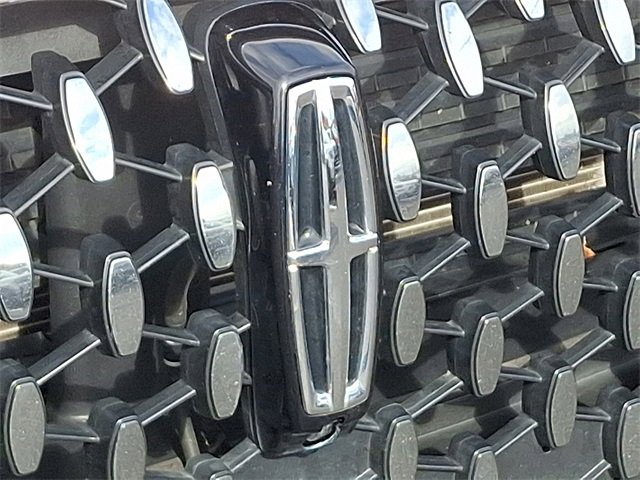 Used 2024 Lincoln Corsair Reserve w/ Equipment Group 201A image 32