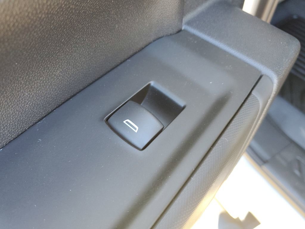 New 2026 Chevrolet Silverado 1500 Custom Trail Boss w/ LPO, Dark Essentials Package image 16