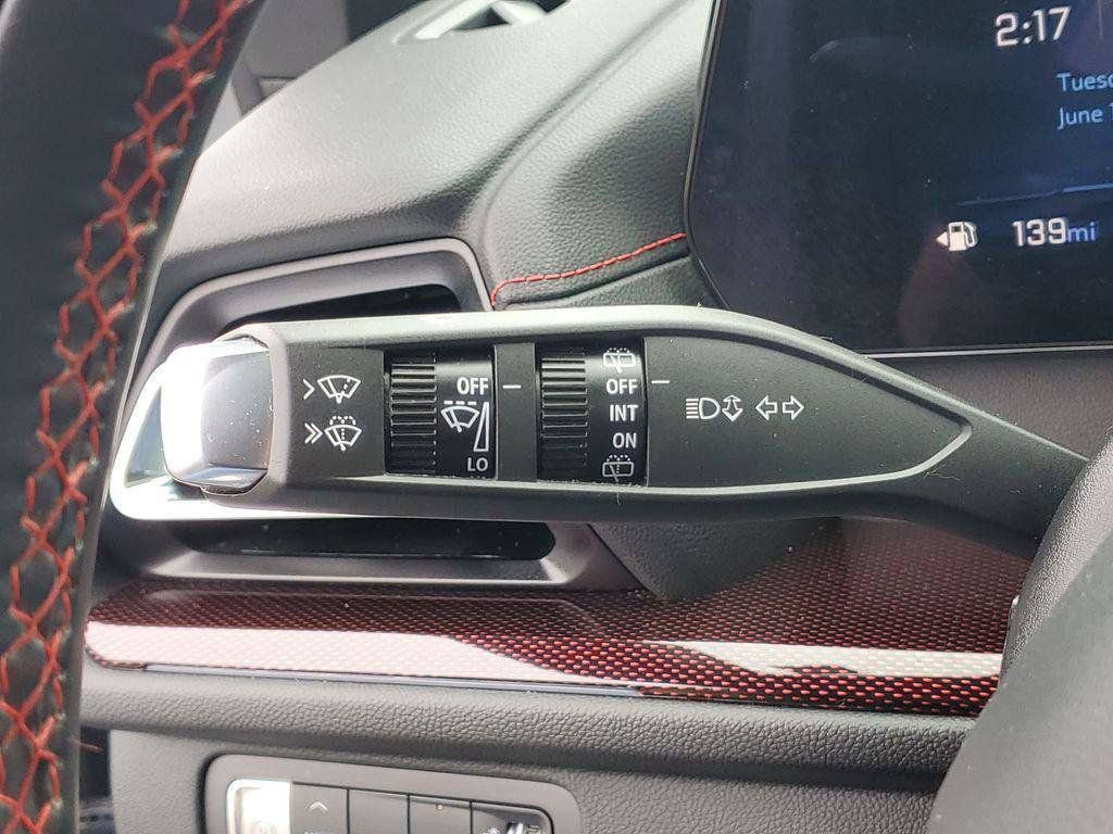 Certified 2024 Chevrolet Traverse RS AWD/4WD image 12