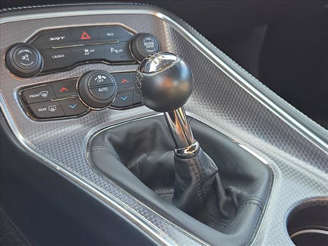 Used 2015 Dodge Challenger SRT Hellcat RWD image 10