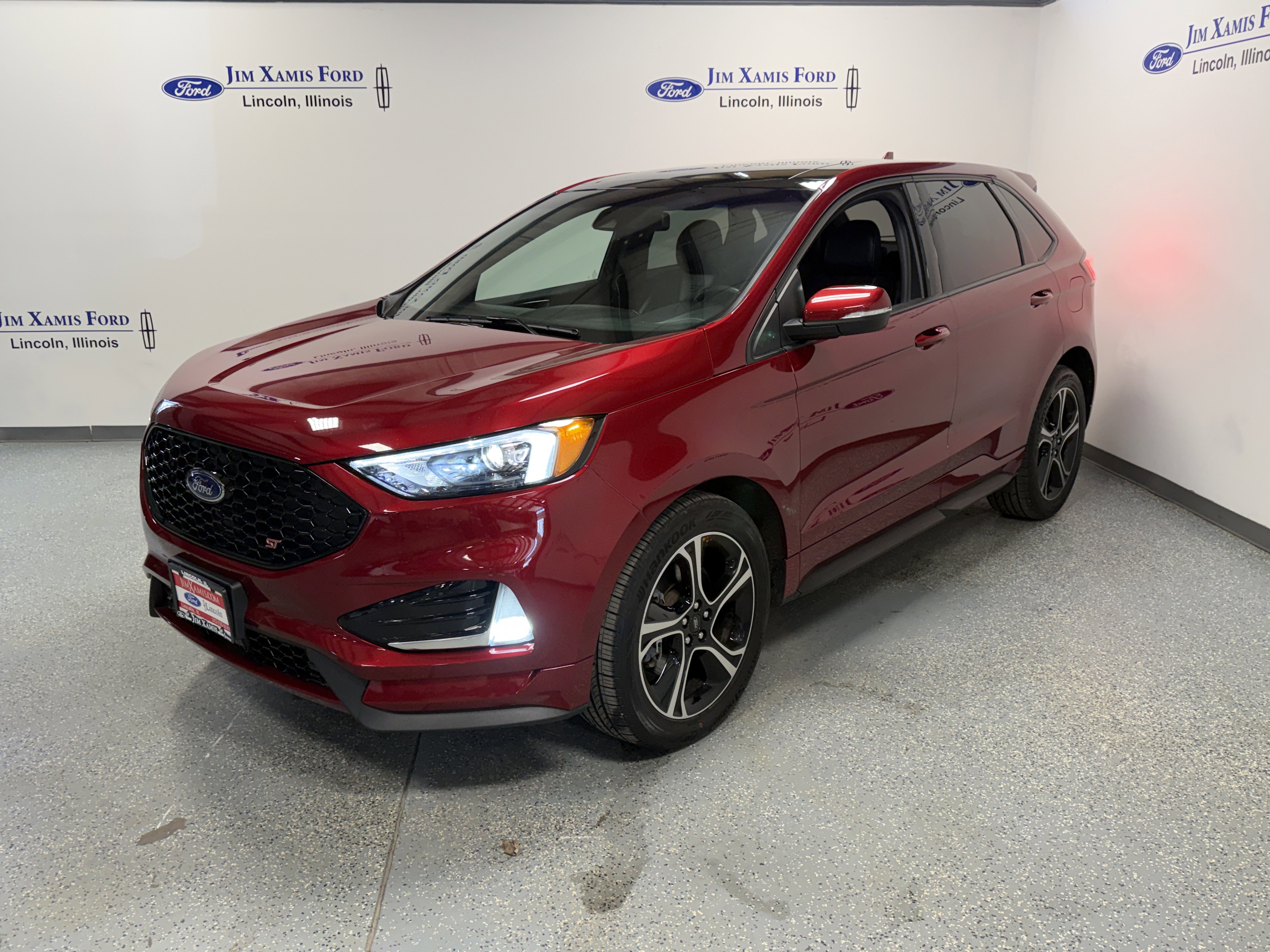 Used 2023 Ford Edge SEL w/ Convenience Package image 3