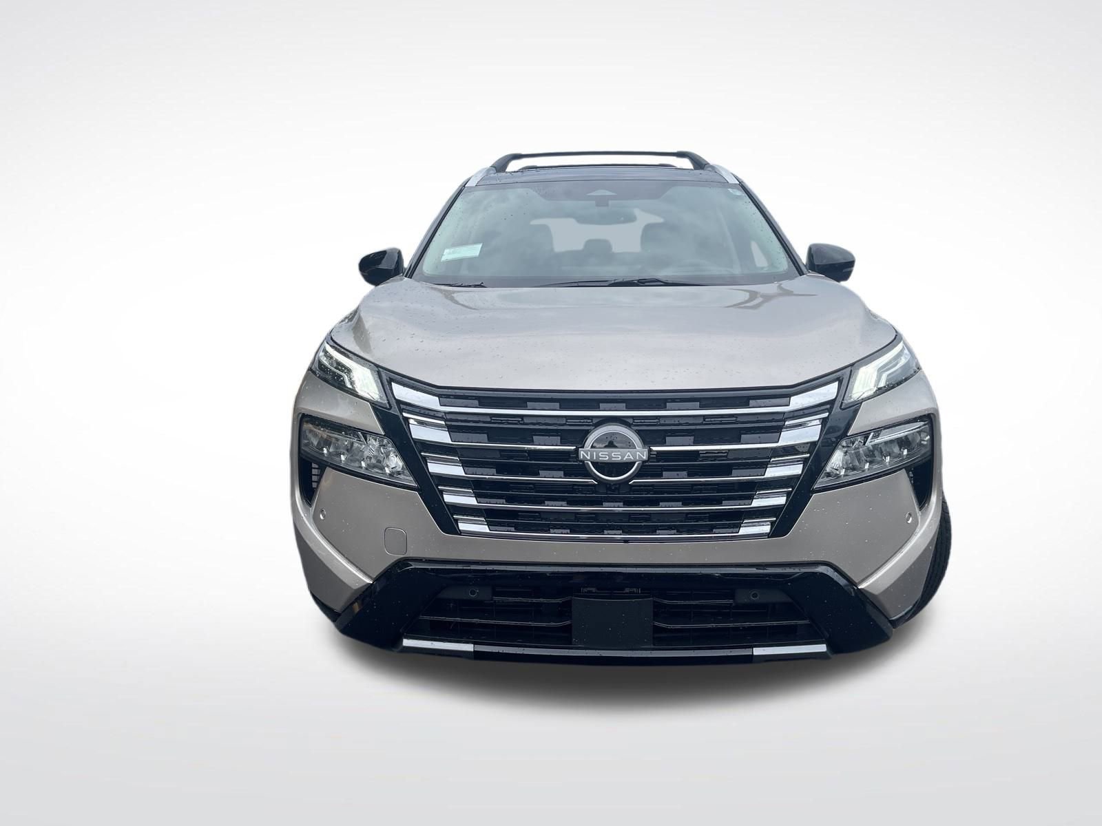 New 2026 Nissan Rogue Platinum image 3