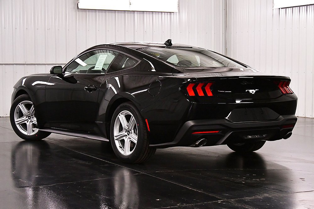 New 2026 Ford Mustang Coupe RWD image 5