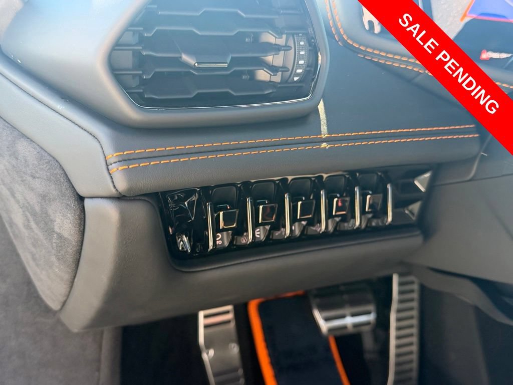 Used 2023 Lamborghini Huracan Tecnica RWD image 29