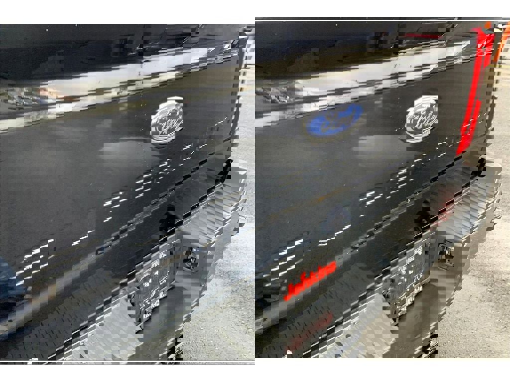 Used 2026 Ford F450 Lariat image 9