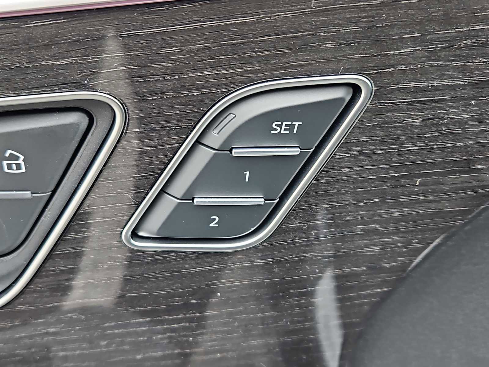 New 2026 Audi Q7 3.0T Premium Plus image 7