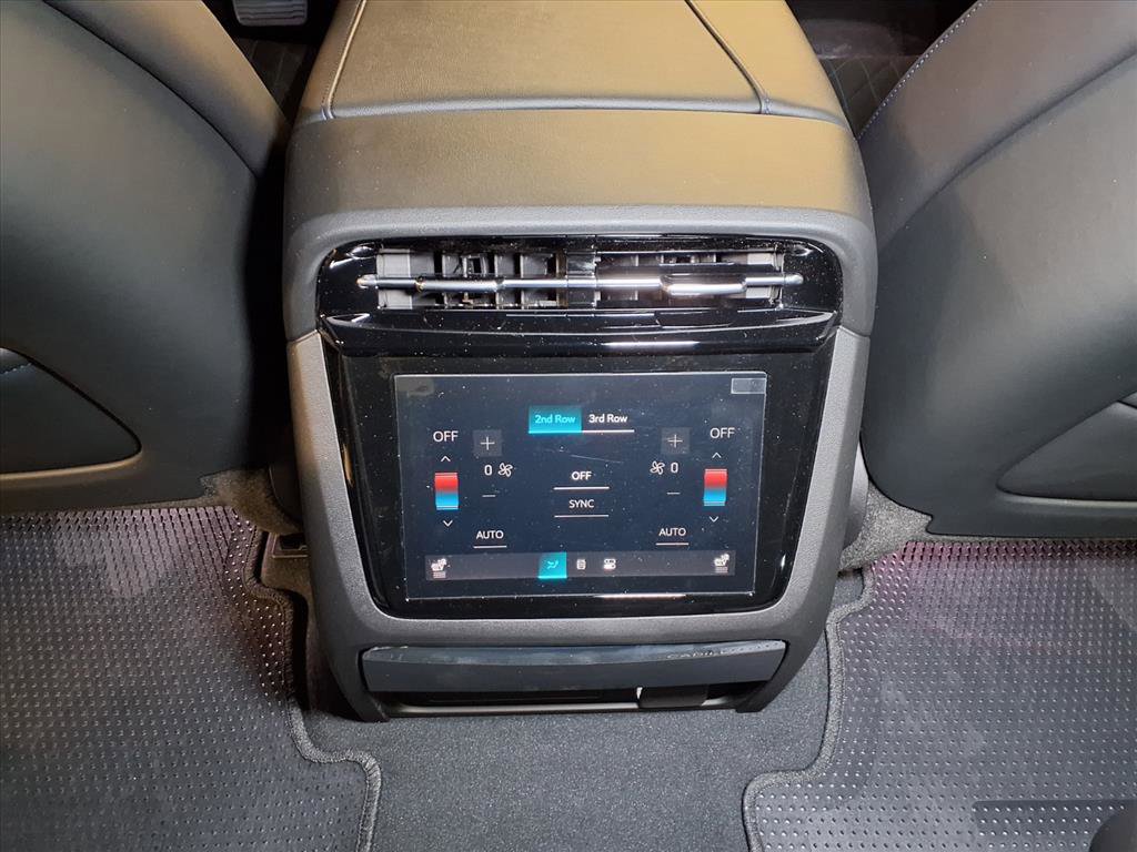 New 2026 Cadillac Escalade IQ Luxury 1 image 12