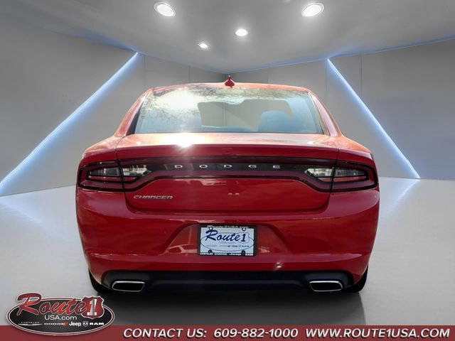 Used 2023 Dodge Charger SXT RWD image 5