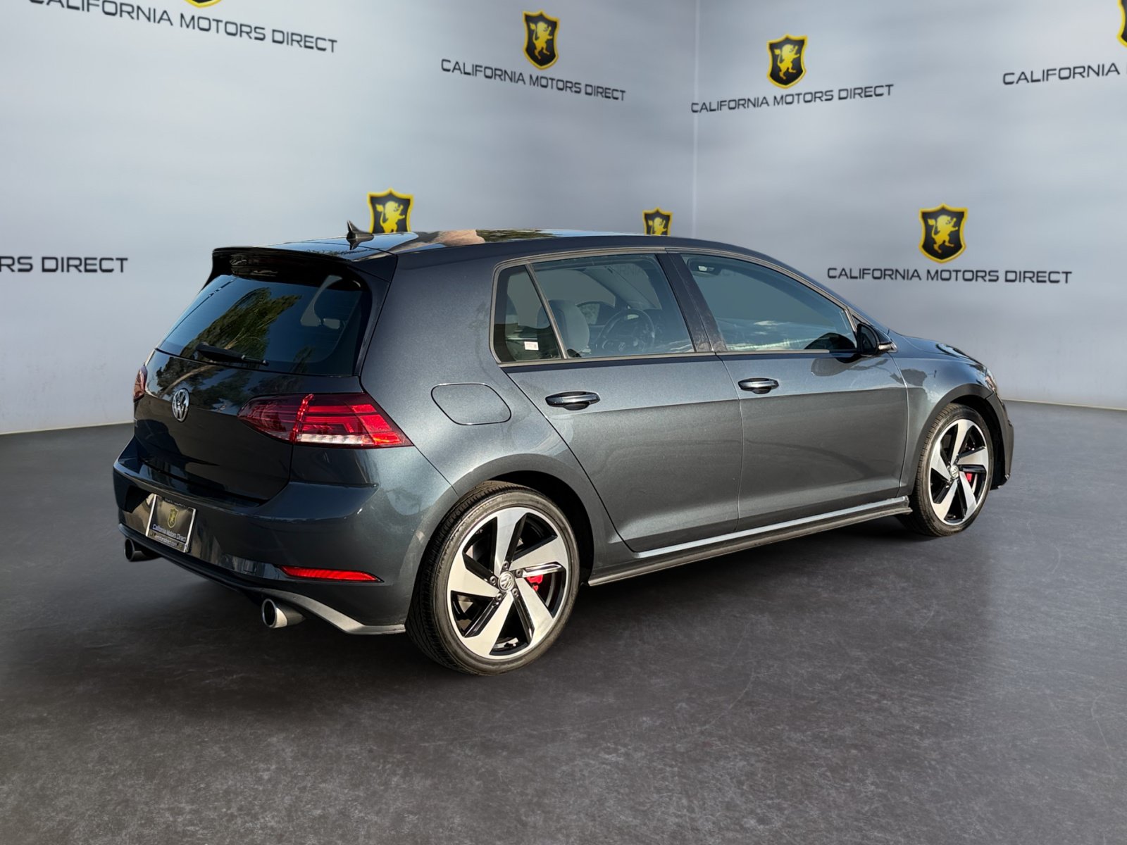 Used 2021 Volkswagen GTI S FWD image 5