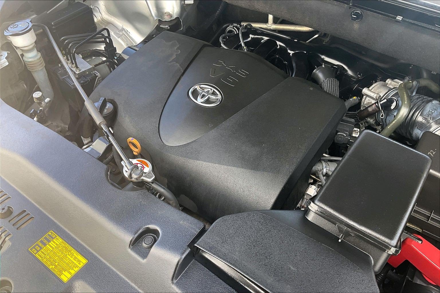 Used 2018 Toyota Highlander Limited AWD/4WD image 37