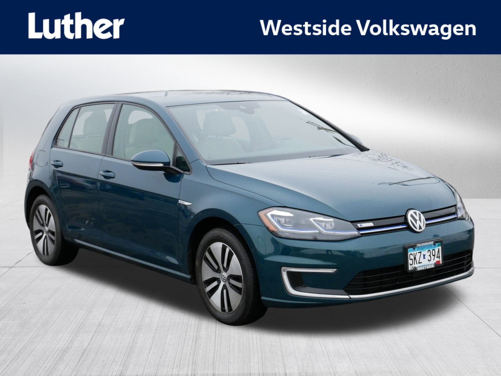 Used 2017 Volkswagen e-Golf SEL Premium w/ Driver Assistance Package