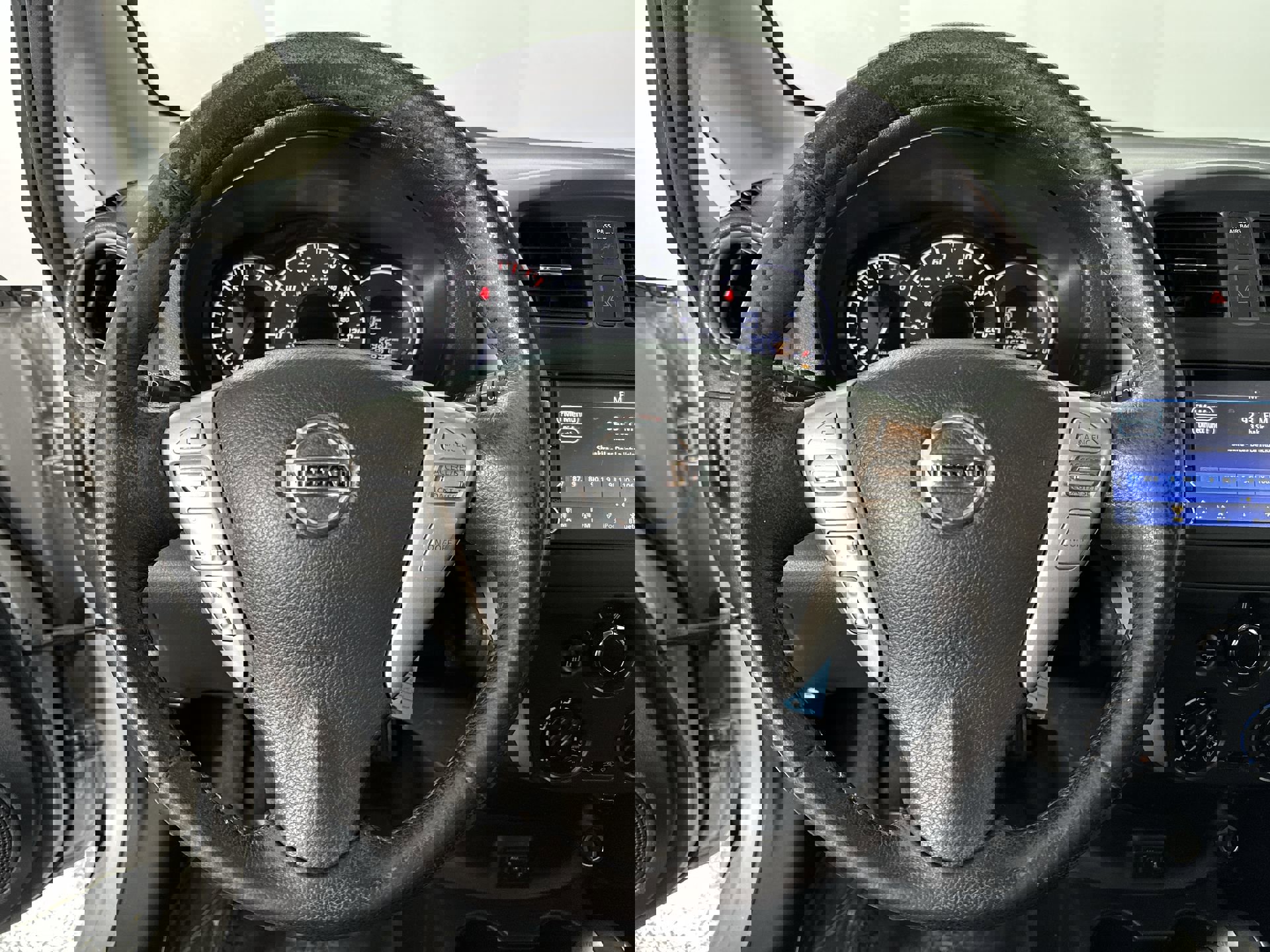 Used 2019 Nissan Versa Note SV image 18