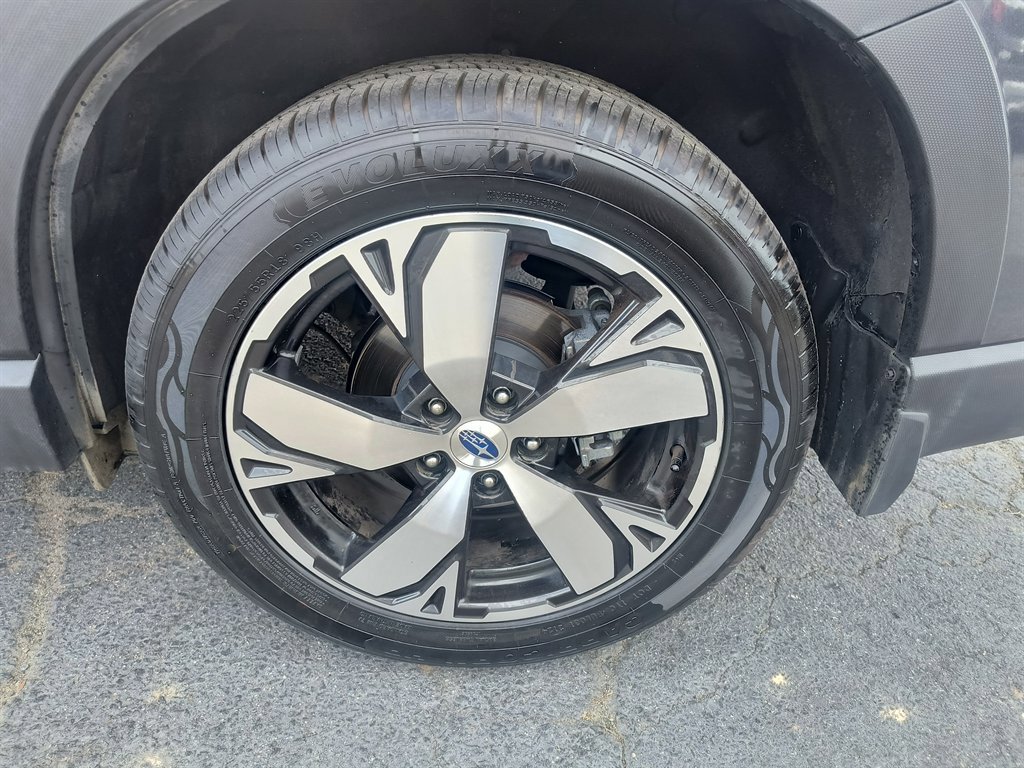 Used 2019 Subaru Forester Touring w/ Popular Package #3 image 10