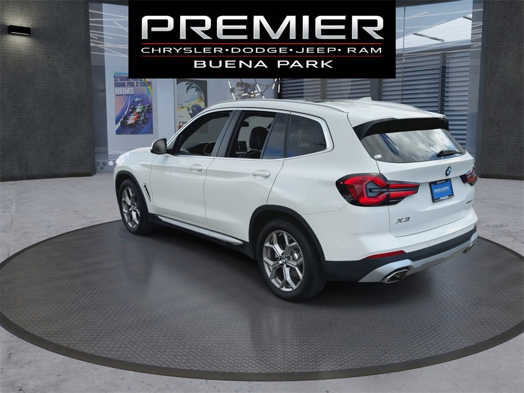 Used 2024 BMW X3 xDrive30i w/ Premium Essential Package image 6
