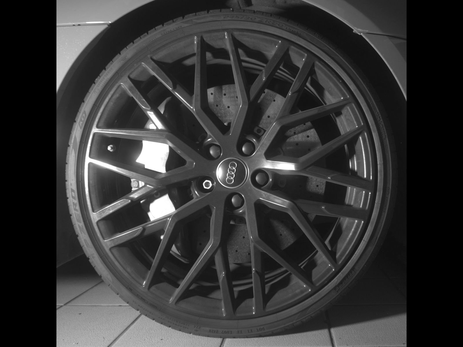 Used 2017 Audi R8 V10 plus AWD/4WD image 9