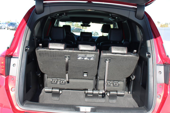 Used 2024 Honda Odyssey Sport image 14
