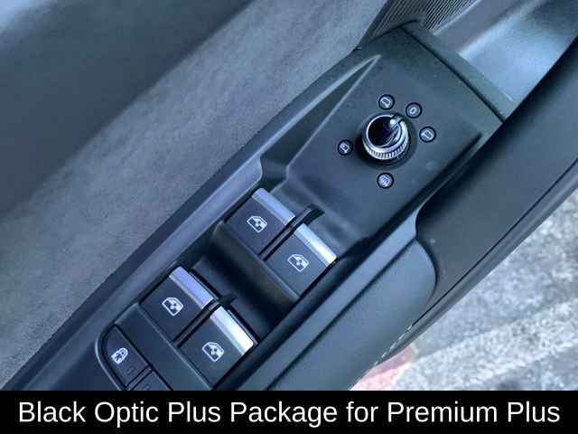 Used 2025 Audi SQ5 Premium Plus image 13