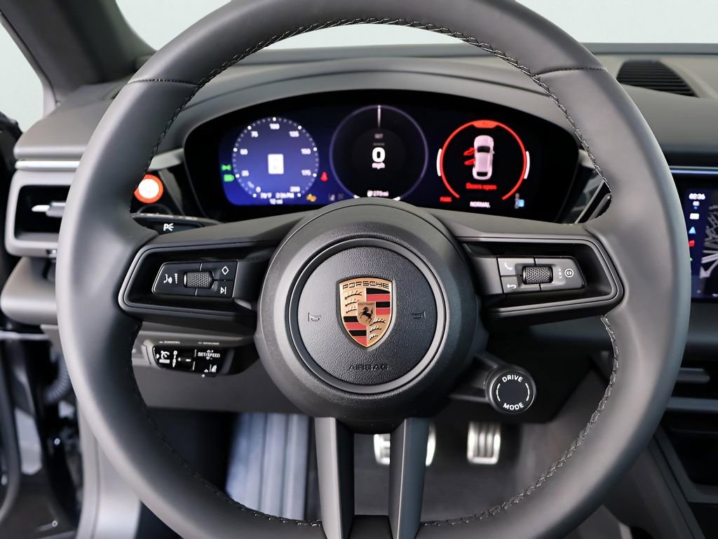 Certified 2025 Porsche Macan 4S Electric image 31