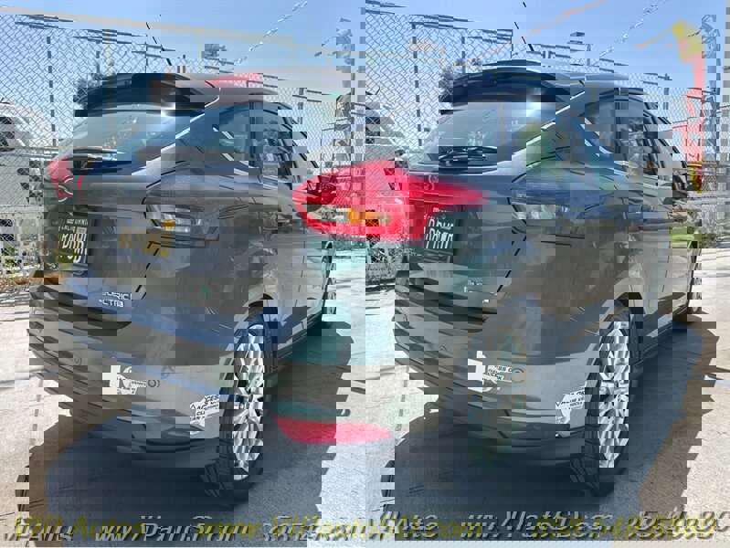 Used 2015 Ford Focus Electric Hatchback image 13