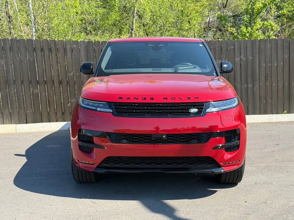 Certified 2025 Land Rover Range Rover Sport Dynamic SE image 9
