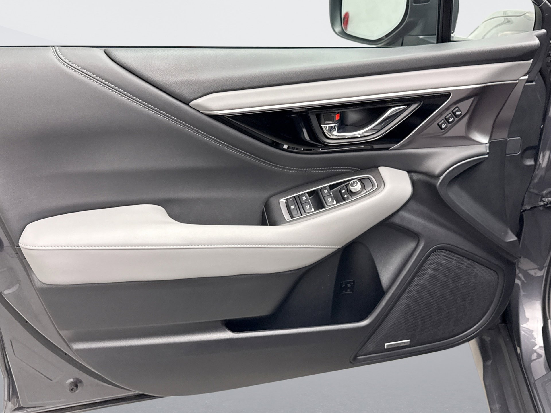 Used 2024 Subaru Outback Limited image 9